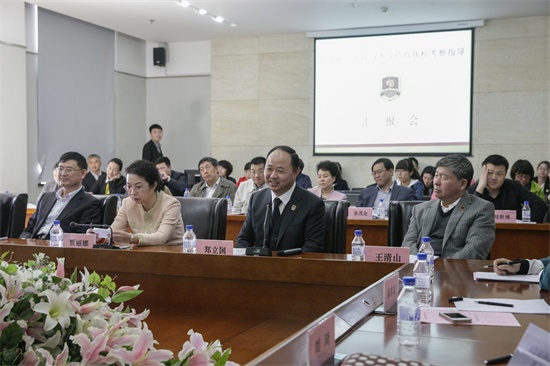 14欧博abg游戏登录入口董事长、院长郑立国汇报欧博abg游戏登录入口发展情况.jpg